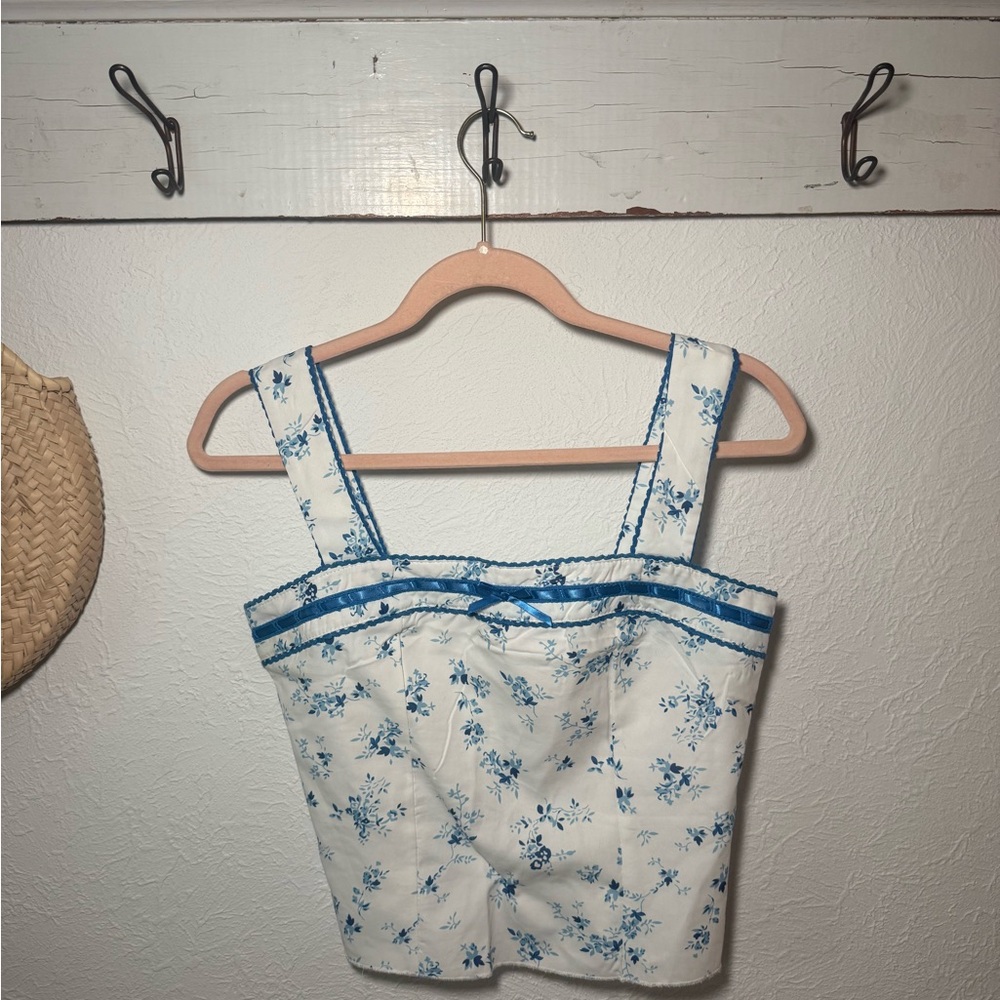 Floral Blue and White Square-Neck Crop Top